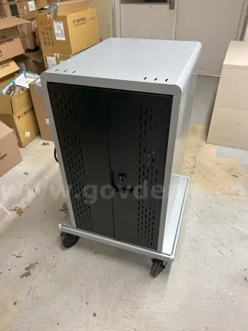 Used Laptop Charging Cart