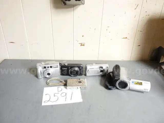 5 digital cameras