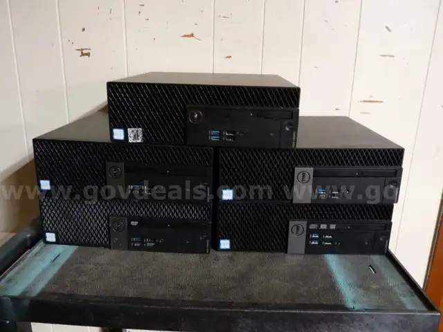 5 working dell towers loaded with win 10 &#x26; 11