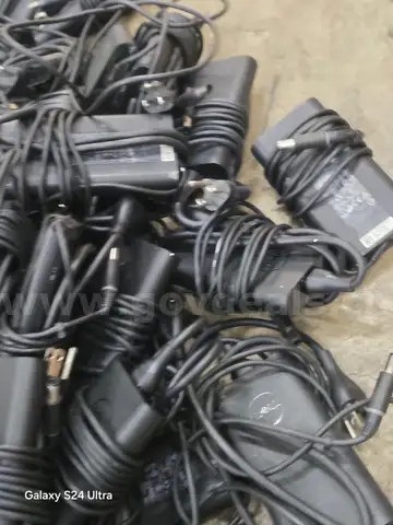 lot of 461 DELL chargers 90W used like new big tip (7.4 mm) ready for sale