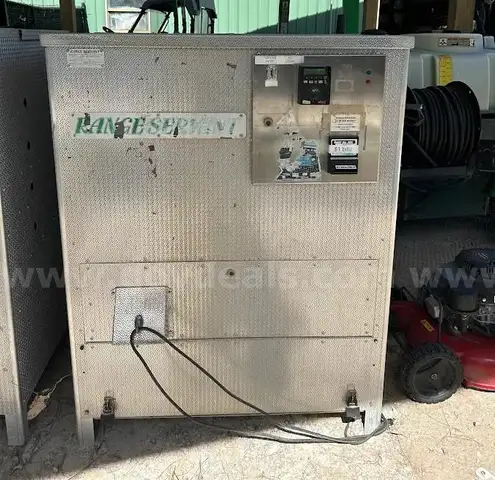 Range Servant Ultima - Golf Ball Machines