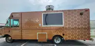 2004 Workhorse P42 Specialized Food Truck