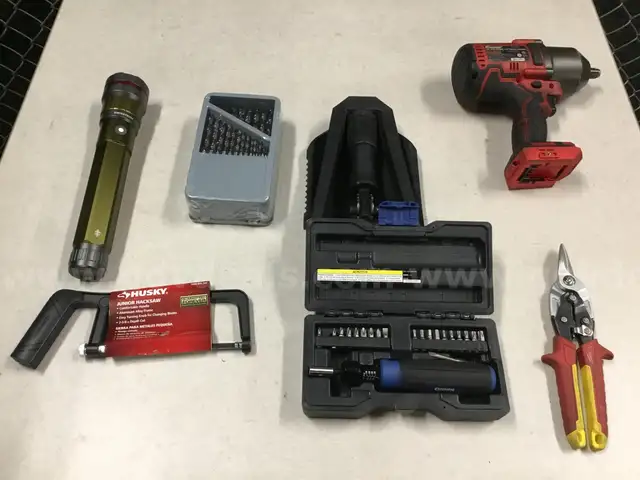 7 pcs. Assorted Tools