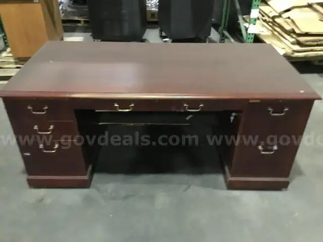 Wooden Double Pedestal Desk 72&#x22; x 30&#x22; x 30&#x22;