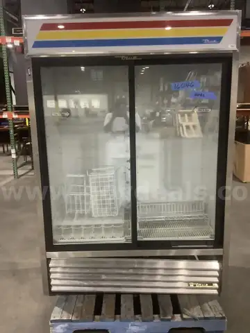 54 (L) x 30 (W) x 77 (H) silver double slider door &#x22;True&#x22; refrigerator (IT DOES TURN ON)  &#x22;DH&#x22;