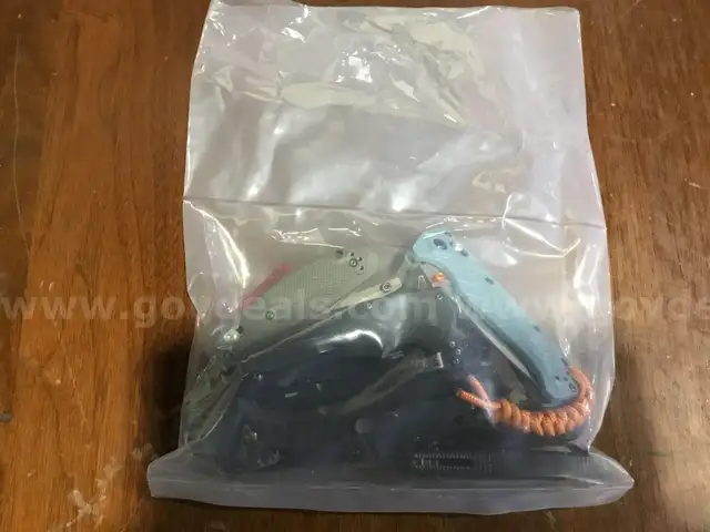 1 Lot of Benchmade Knives (10)