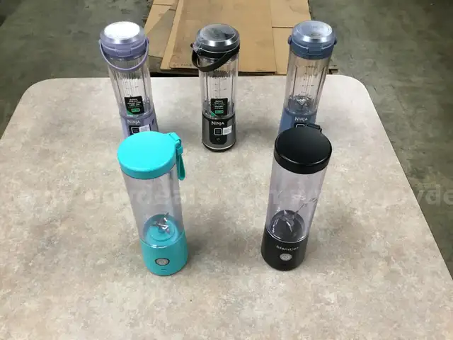 2 BlendJet and Ninja Mini Blenders