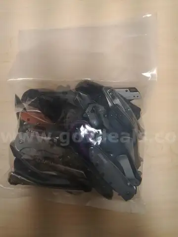 1 Lot of Kershaw Multi-Tools/Knives