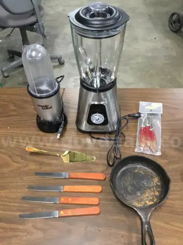 Lot of misc box items-6 1/2 inch pan, Magic Bullet blender, 4 Winco kitchen knives, chrome gold pie cutter  “DH”