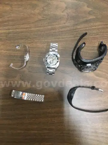 Lot of jewelry  “DH”