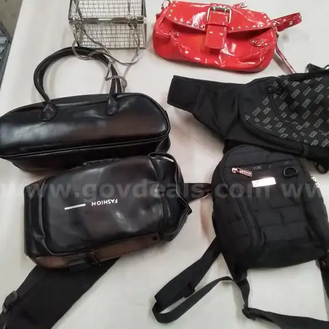 Lot of Handbags, Purses for Woman (6) "JM"