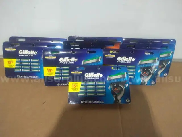 BUNDLE PACK! Gillette ProGlide Men&#x27;s Razor Blade Cartridge Refills, 12 Pack