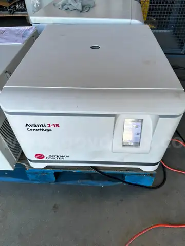 Beckman Coulter Avanti J-15 Centrifuge