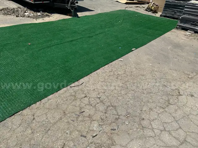 Lot of 5x Rolls of Artificial Grass/Turf