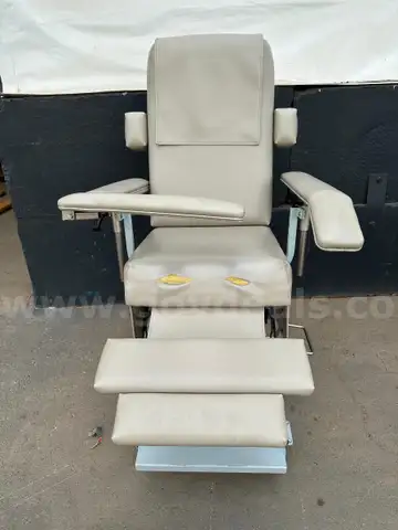 Medtek Adjustable Reclining Phlebotomy Chair