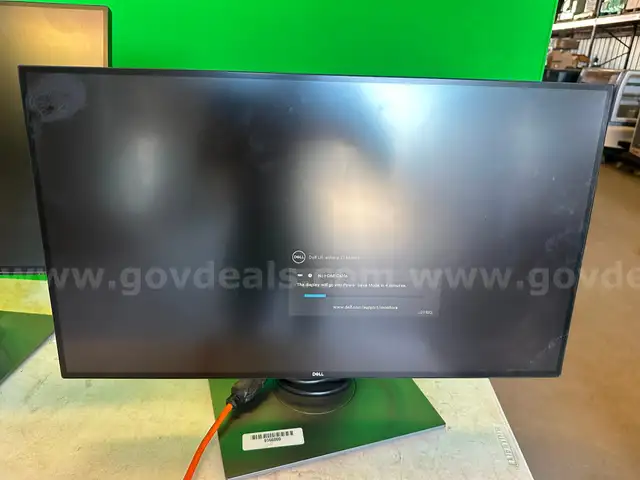 Lot of 2x Dell Ultrasharp U2718Q 27-Inch 4K IPS Monitors