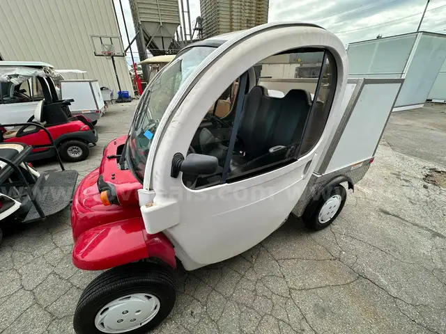 Gem e2 Car Golf Cart