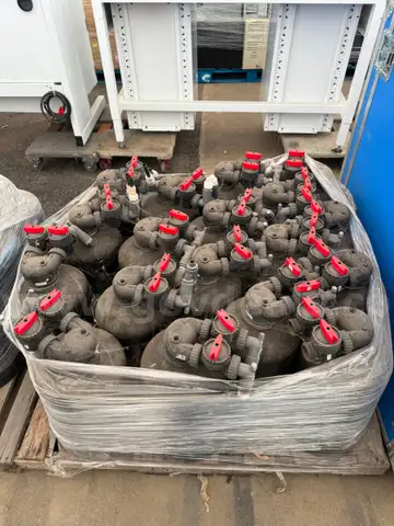 Lot of 18x Clack Pressure Vessel, Size 0918, for Water Treatment Applications