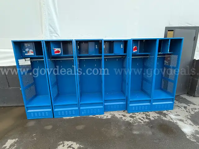 Lot of 6x Blue Lockers