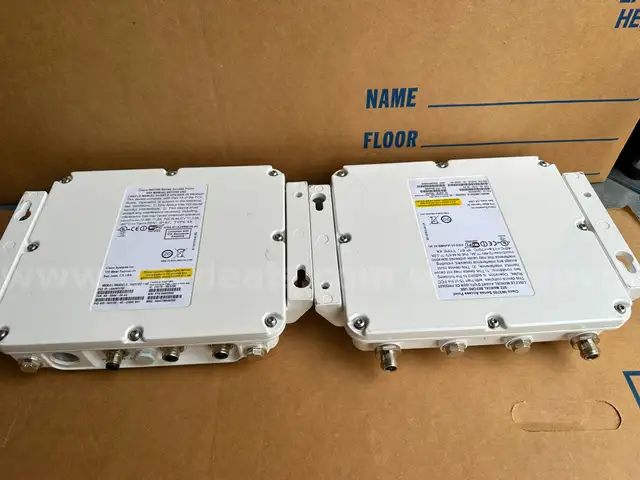 Lot of 2x Cisco IW3702-4E Dual-Band Industrial Wireless Access Points