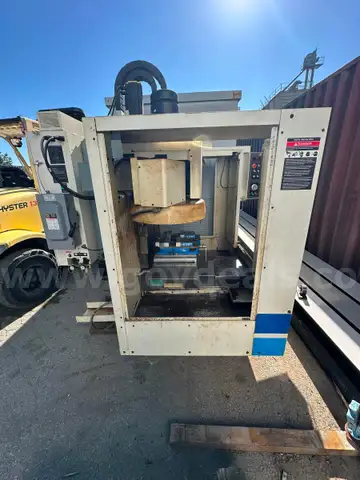 Fadal VMC 2016L Vertical Machining Center