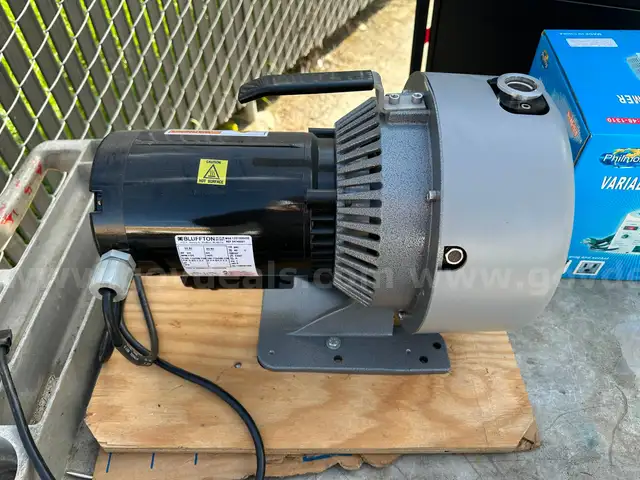 Bluffton Electric Motor 3/4 HP Single Phase 1725 RPM 56C Frame – Dual Voltage
