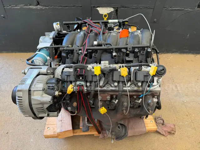 General Motors 5.7 Liter LS V8 Camaro Engine