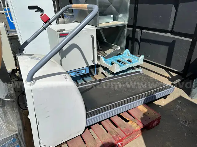 GE Healthcare T2100 Treadmill