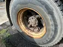 2001 Freightliner FL112
