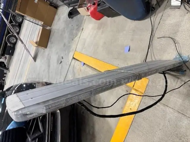 Whelen Overhead Light Bar