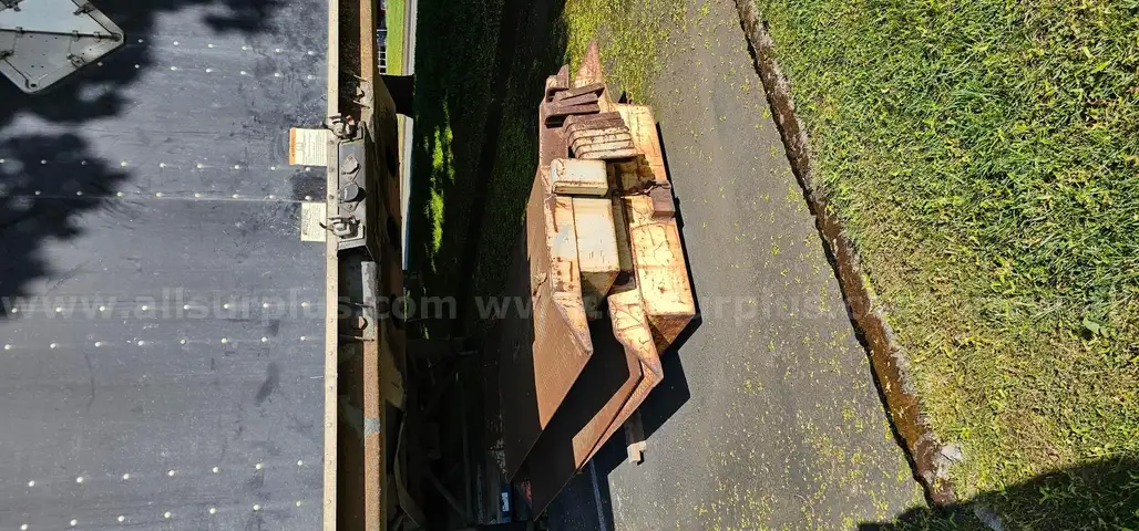 1 Ea. (Approx.) 8&#x27; (approx) Docking Plate - USED