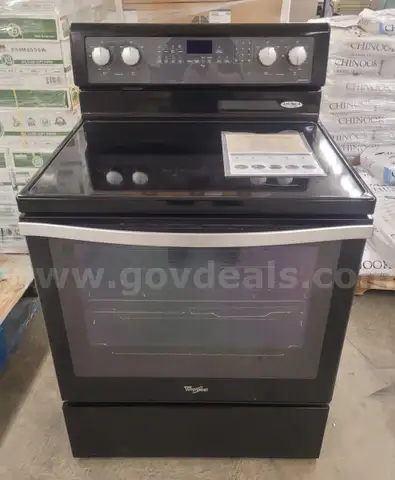Electric Range with Convection Oven