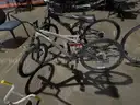 6 Bikes