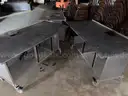 3 Computer tables