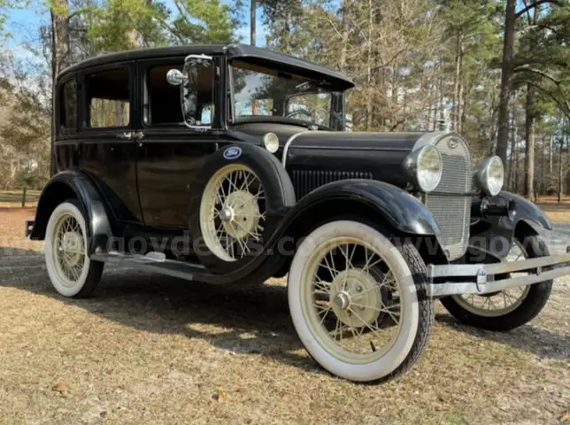 1929 FORD MODEL A TOWN SEDAN MURRAY BODY STYLE 155-A - NORTH CAROLINA SORTED OUT DRIVE ANYWHERE CAR