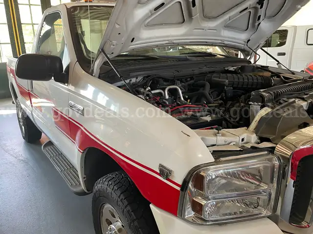 2005 Ford F-250 SD XL 4WD