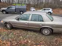 2004 Ford Crown Victoria