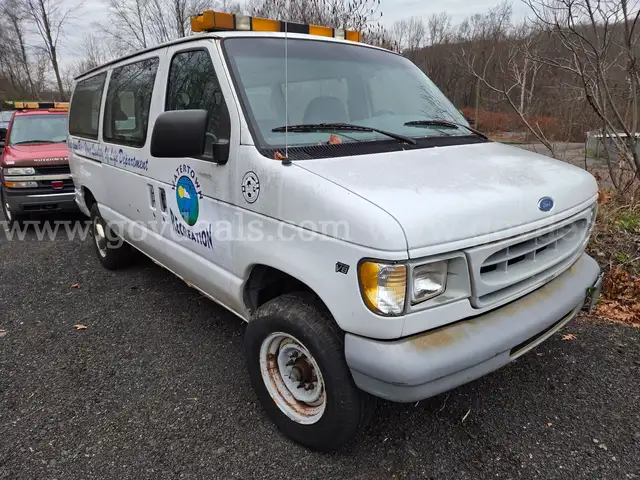 1997 Ford Econoline E250 Van