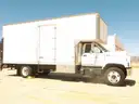 1999 GMC C7H042 Box Truck (PALMDALE, CA 2554394)