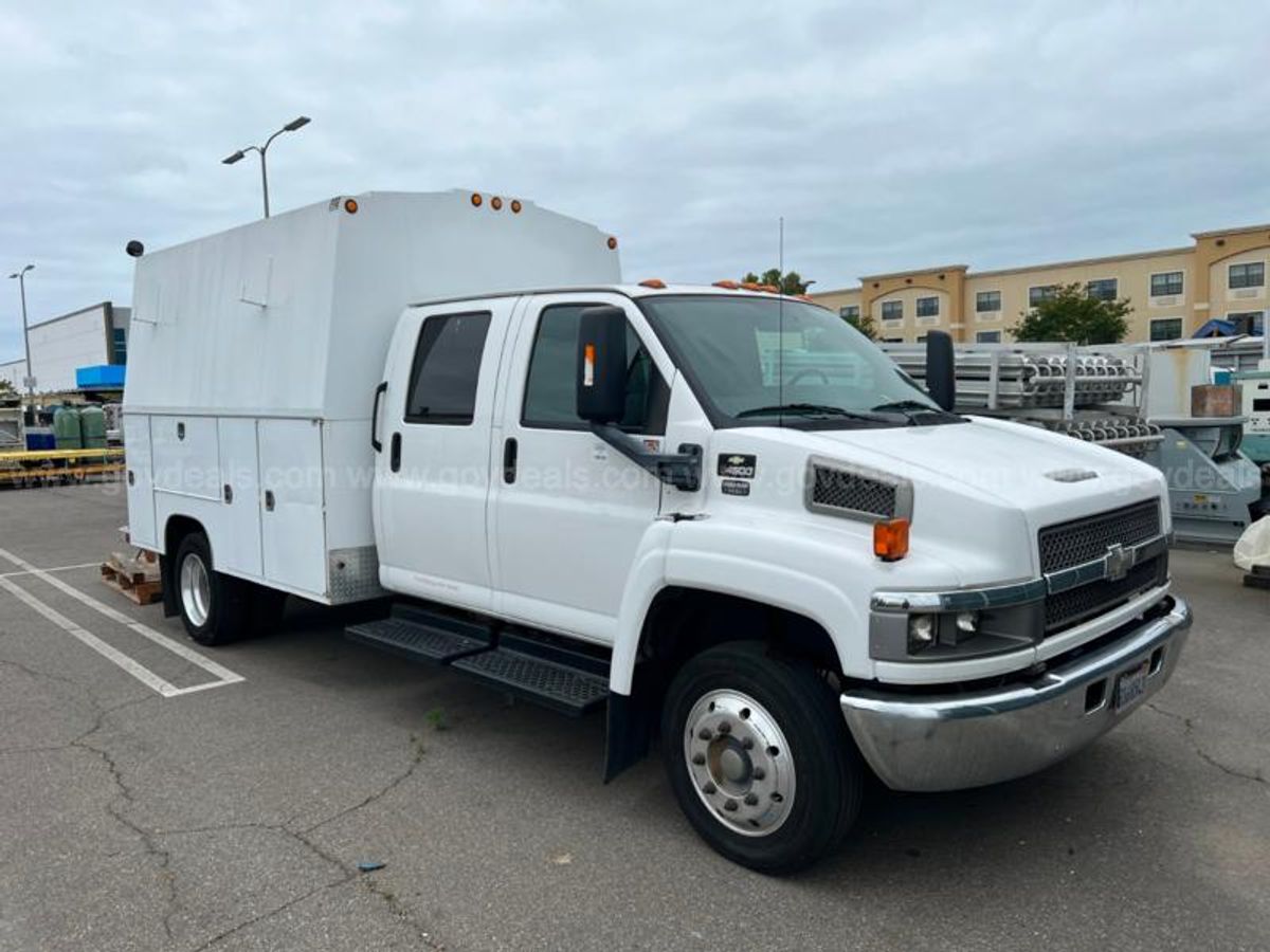 2008 Chevrolet C4500 Duramax Diesel Work Truck (2597300) Huntington 