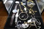 BRACELET (3); WATCH (4); EARRING, SINGLE (2); RING (1); NECKLACE (6); LOOSE STON