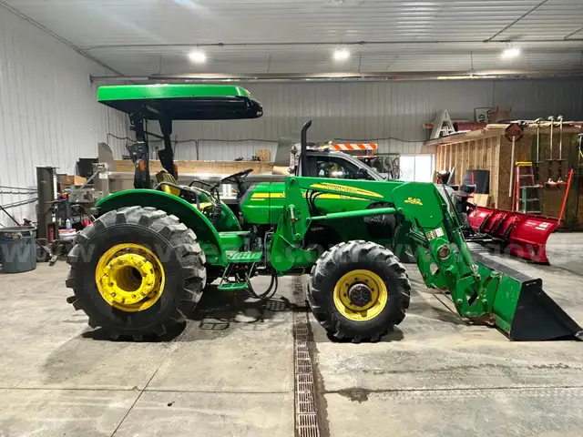 2007 John Deere Tractor