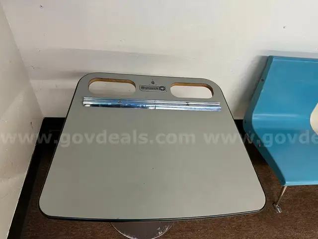 Bowling Furniture - 1 Square Score Table