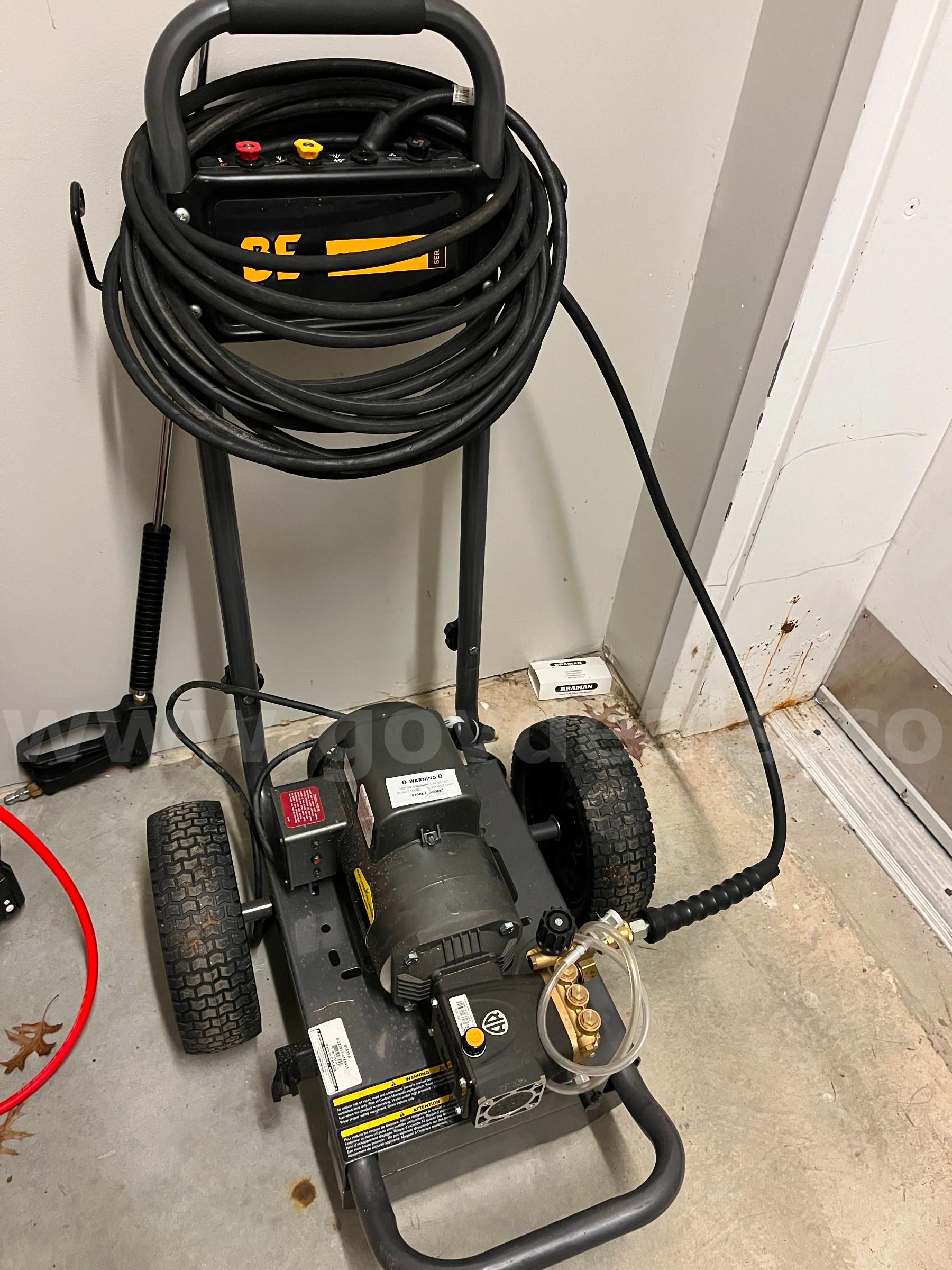 HEAVY-DUTY GRAY CUSTODIAL/JANITORIAL CART **** (I) | GovDeals