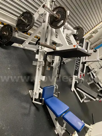 LEG PRESS