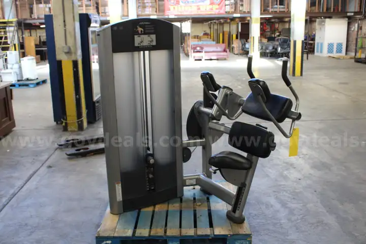 Life Fitness Abdominal Machine