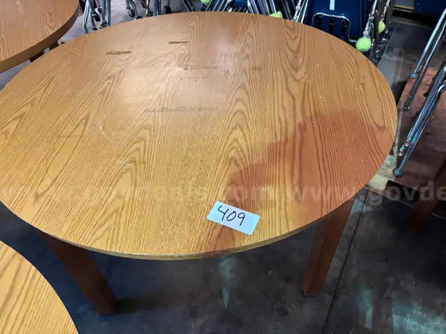 Library Table ROUND 4 ft across 30 inches high