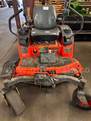 Kubota Zero Turn ZD321N Commercial Series DIESEL 54" Deck