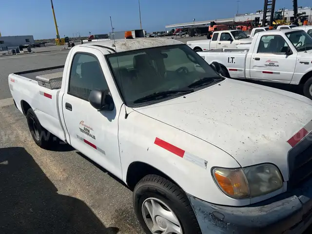 2005 Toyota Tundra 2WD