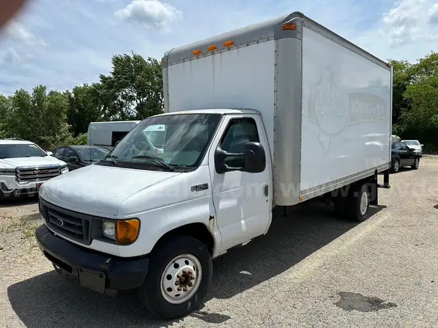 2004 Ford Econoline